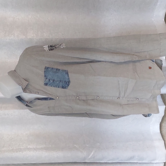 Buffalo David Bitton grey denim snap western Mens shirt Reverse Cuffs L NEW Jean - Picture 3 of 10